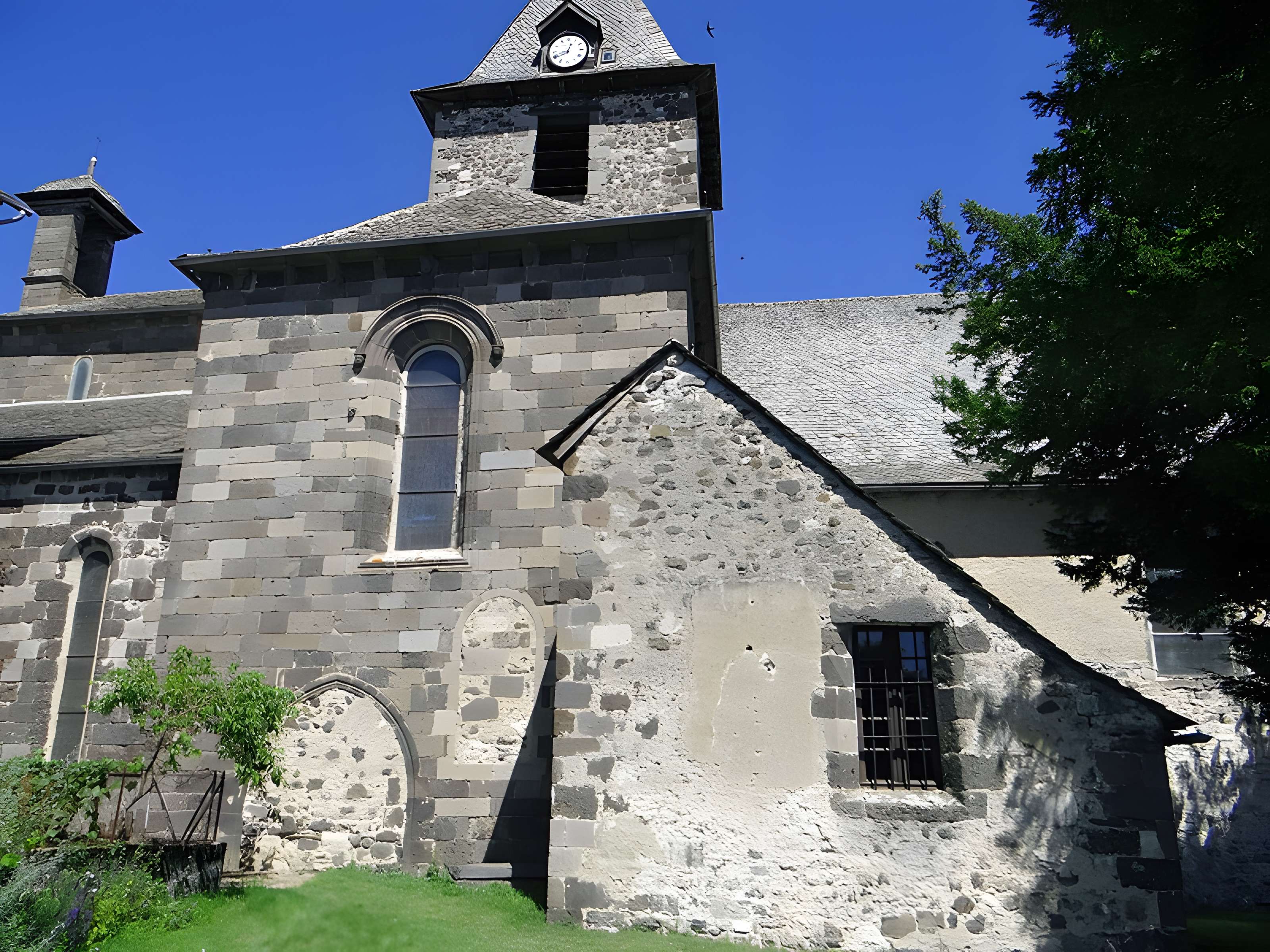 Église Saint-Thomas-de-Cantorbéry de Mur-de-Barrez