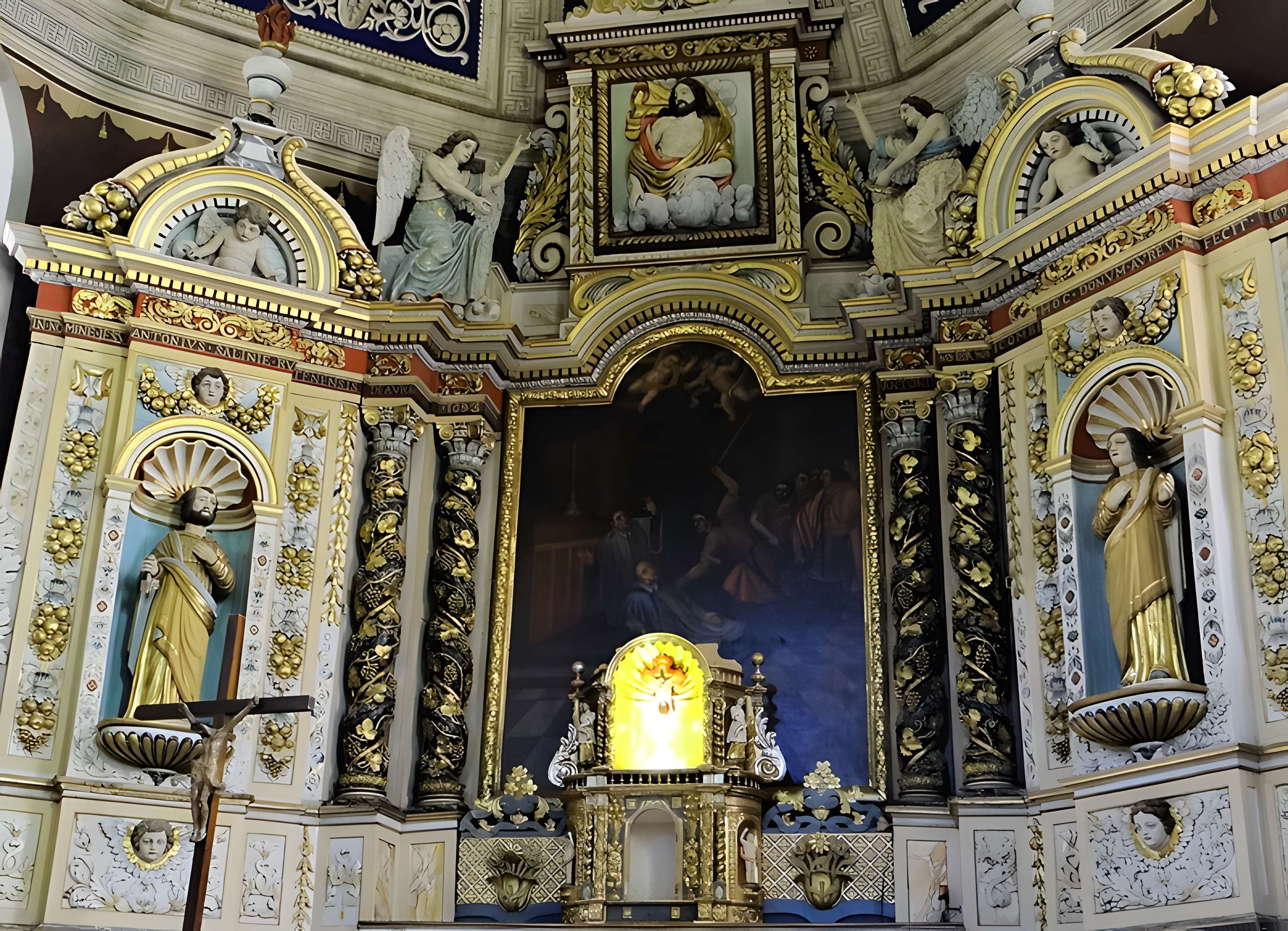 Église Saint-Thomas-de-Cantorbéry de Mur-de-Barrez