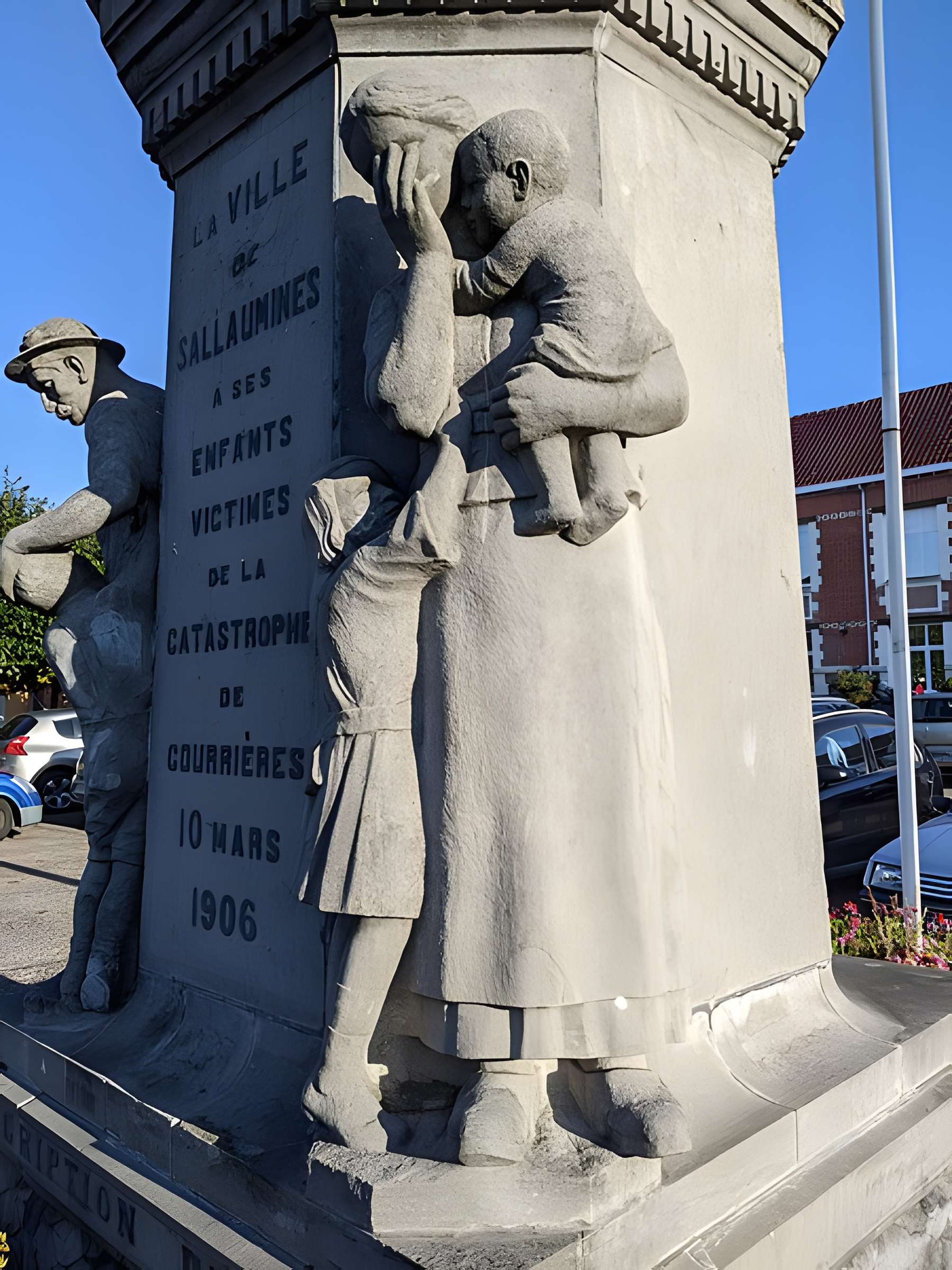 Monument aux victimes de la catastrophe de Courrières