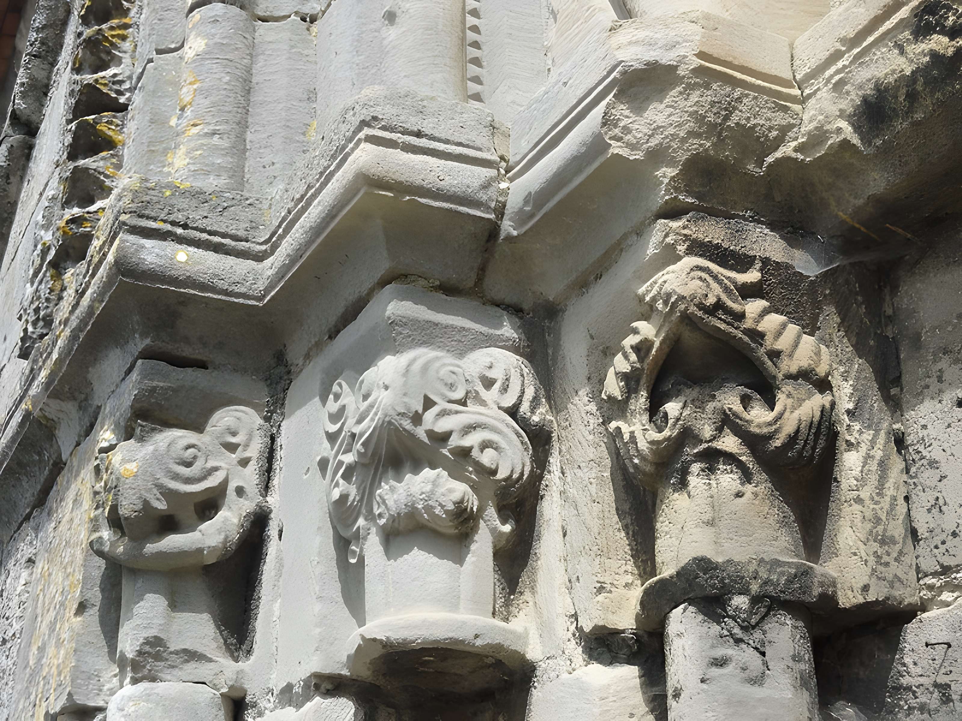 Église Saint-Vaast de Saint-Vaast-lès-Mello