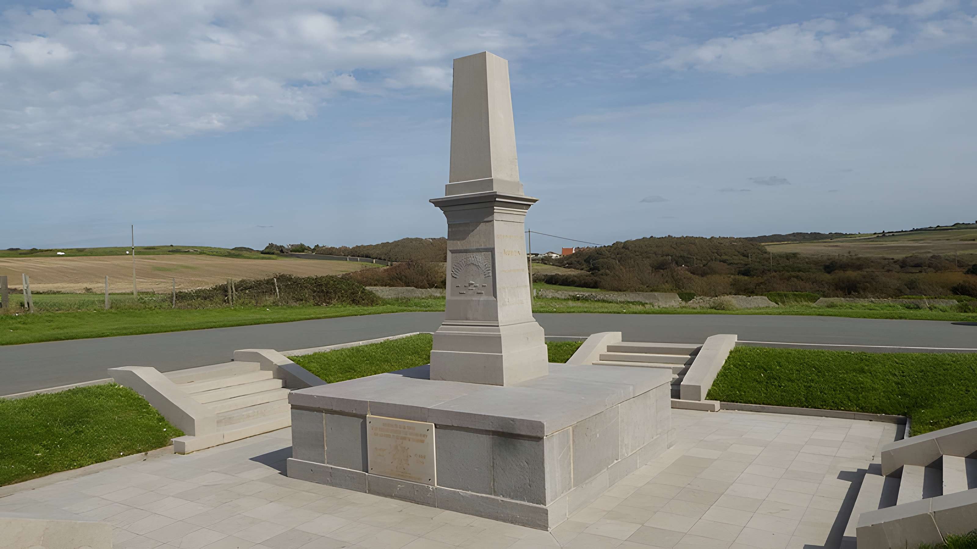 Monument de la Légion d'Honneur dit Pierre Napoléon