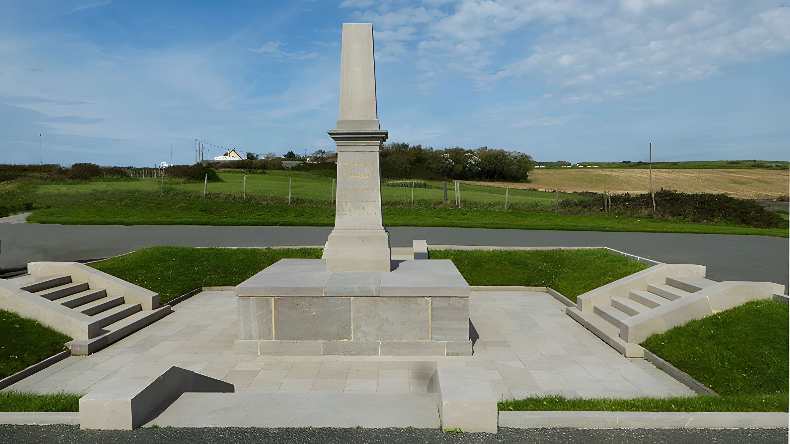 Monument de la Légion d'Honneur dit Pierre Napoléon