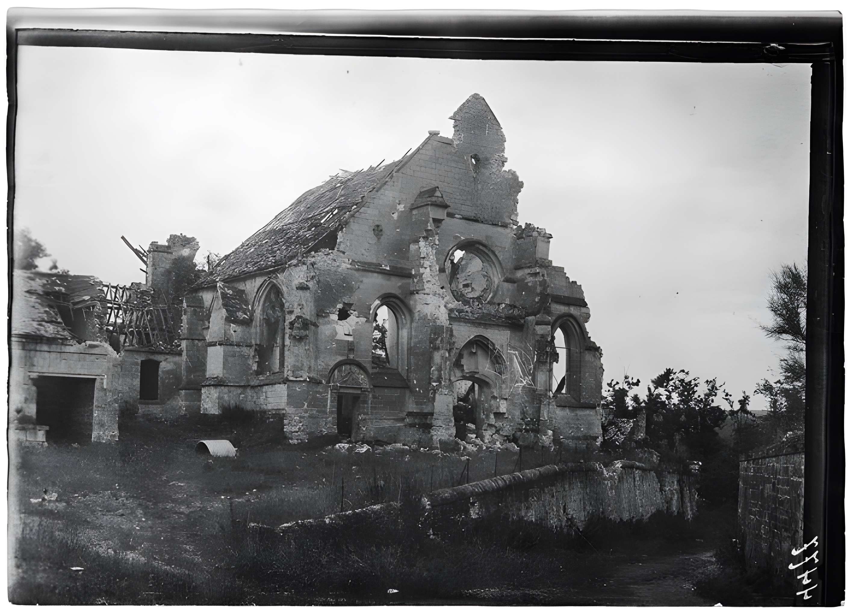 Église Saint-Victor d'Autrêches