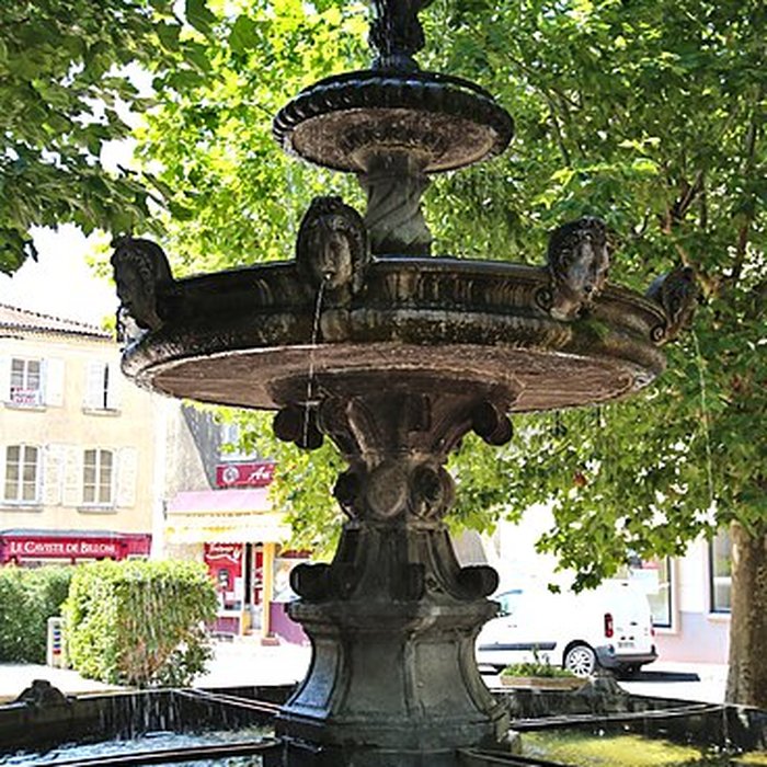 Photo de Fontaine de la Halle