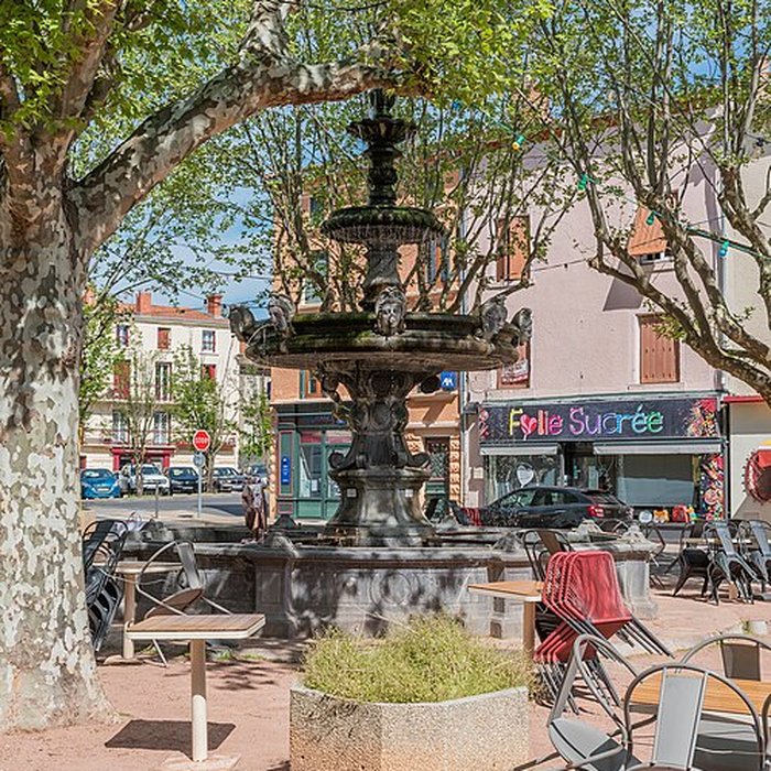 Photo de Fontaine de la Halle