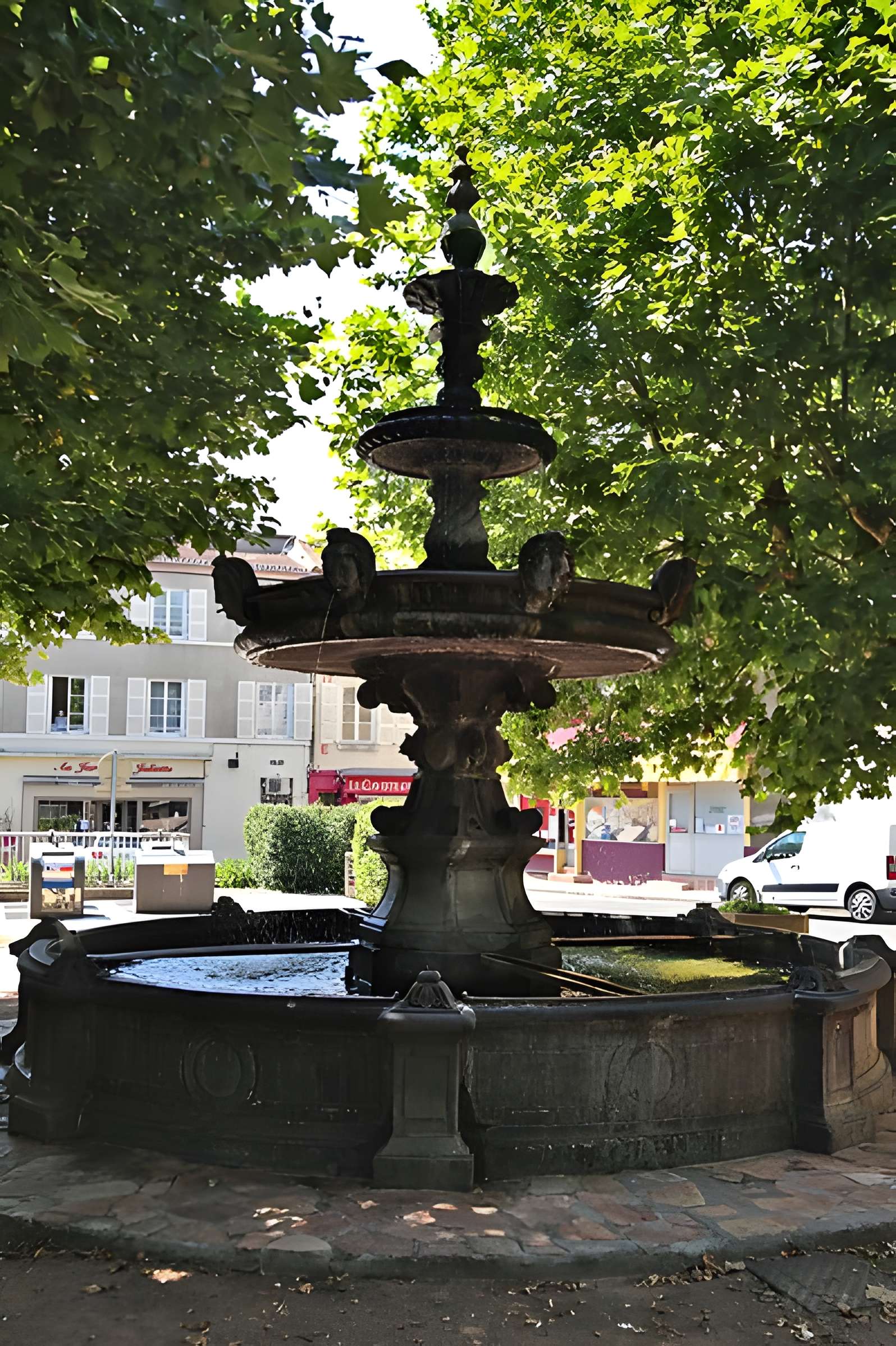 Fontaine de la Halle