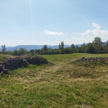 Plateau dit des Côtes de Clermont également sur communes de Clermont-Ferrand, Durtol et Nohanent