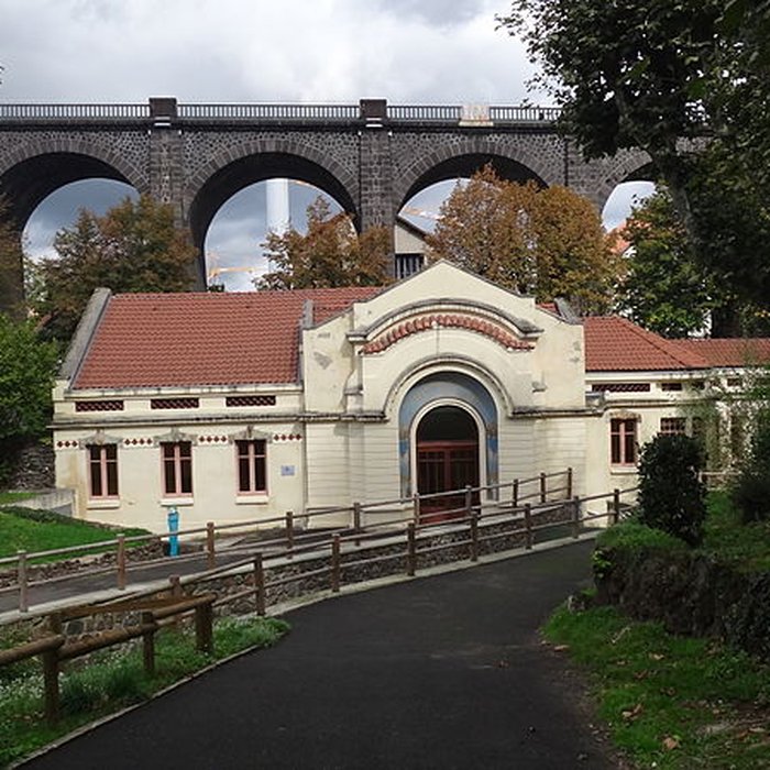 Photo de Etablissement thermal également sur commune de Chamalières