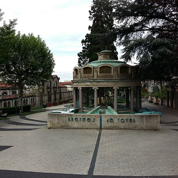 Photo de Etablissement thermal également sur commune de Chamalières