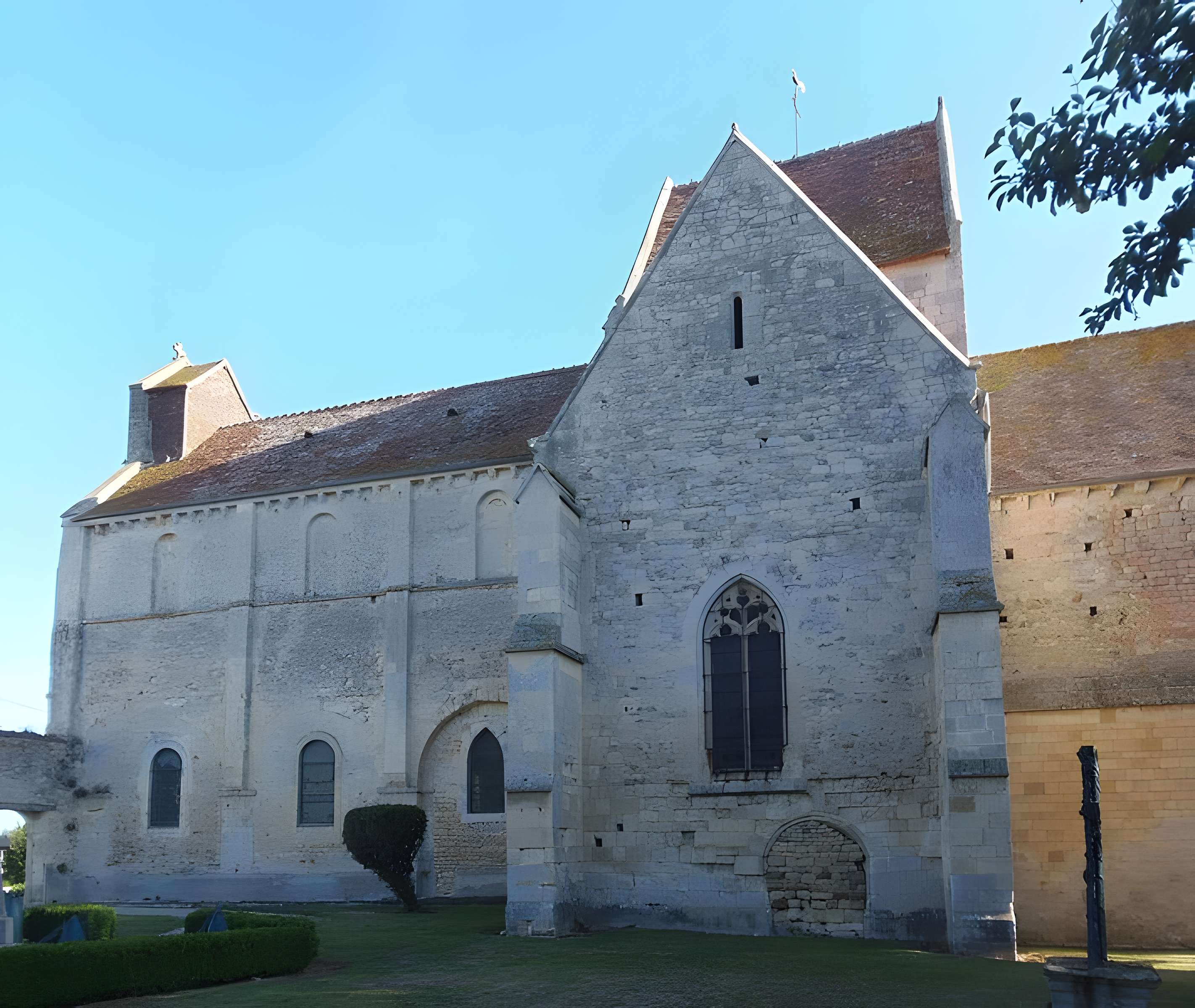 Église Saint-Vigor de Perrières 