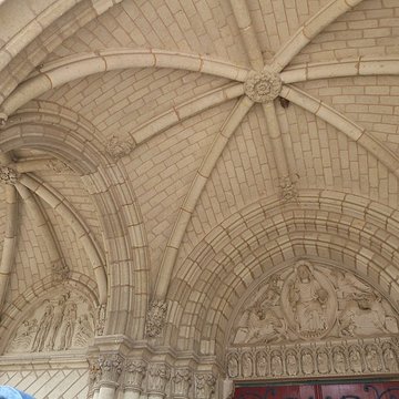 Église Saint-Vincent de Brézé