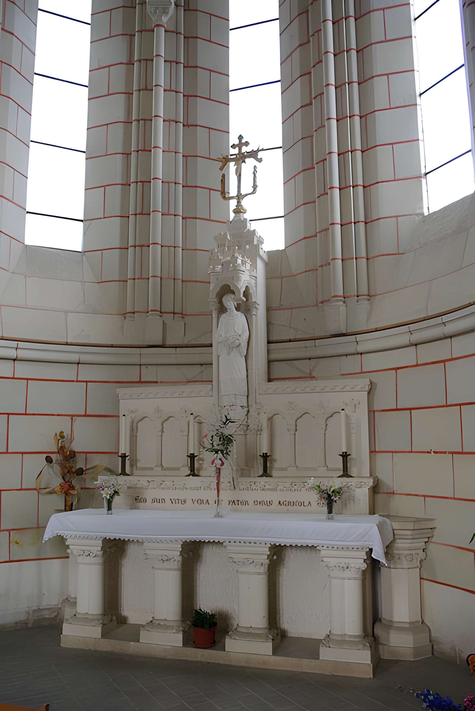 Église Saint-Vincent de Brézé