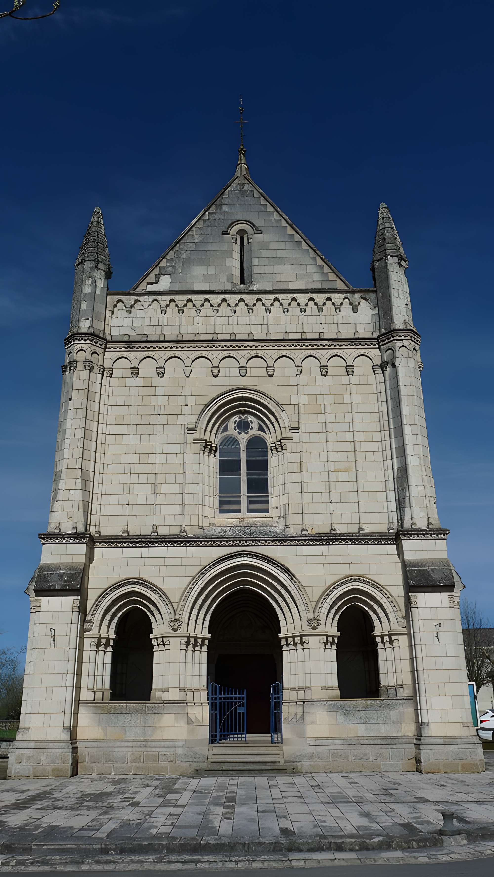 Église Saint-Vincent de Brézé