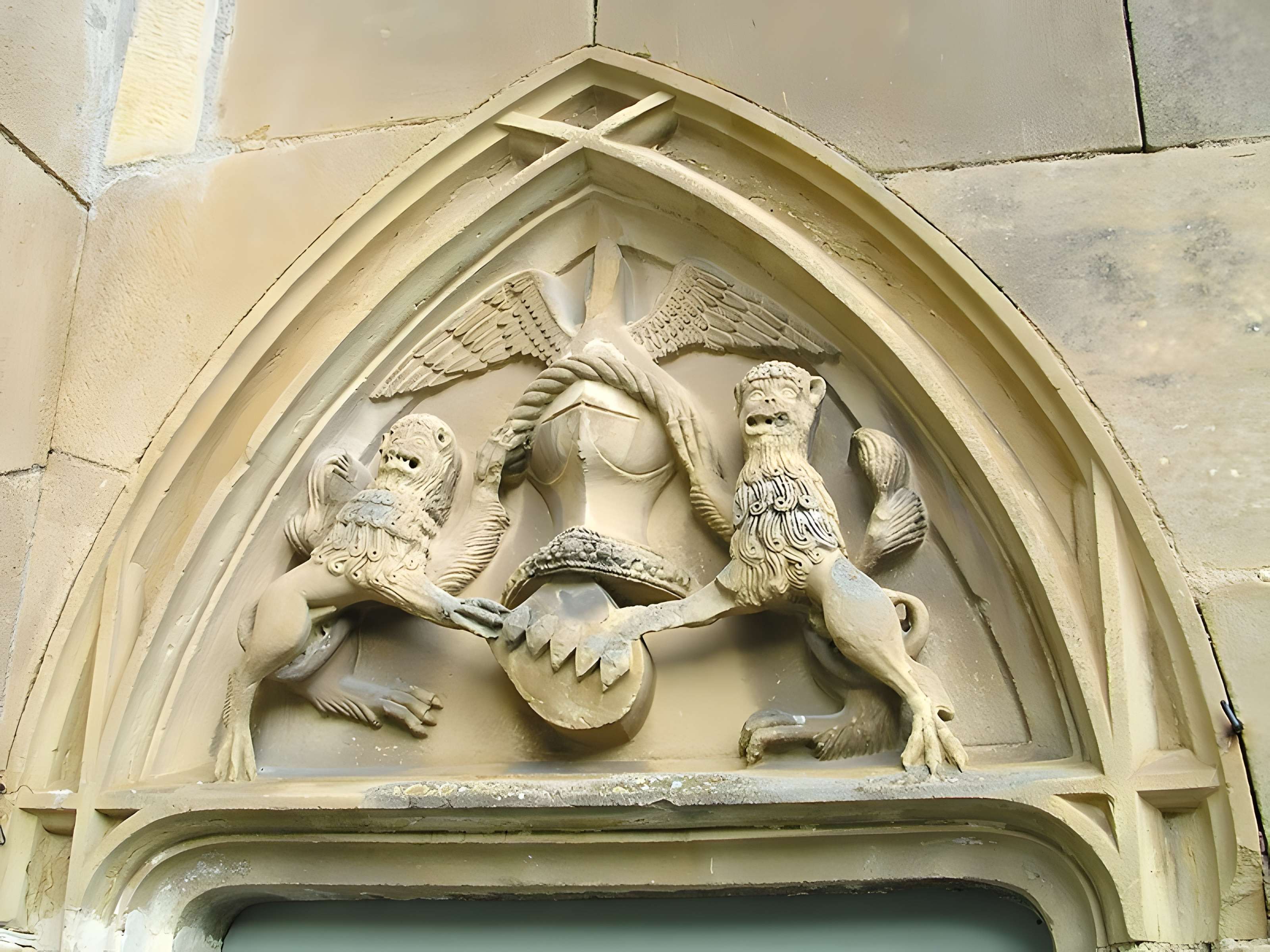 Restes de l'ancien prieuré des Templiers