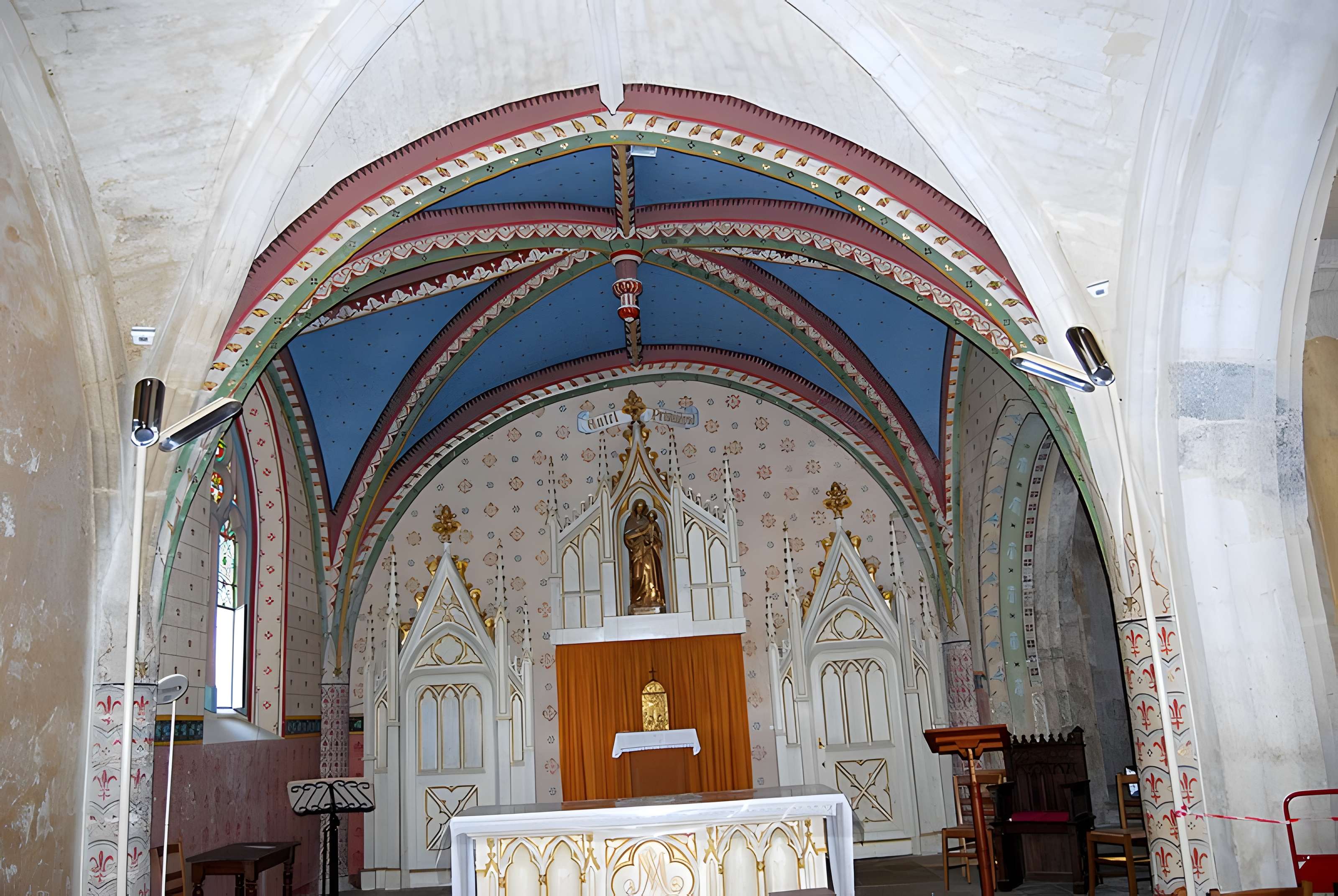 Église Saint-Vincent de Saint-Vincent-de-Pertignas