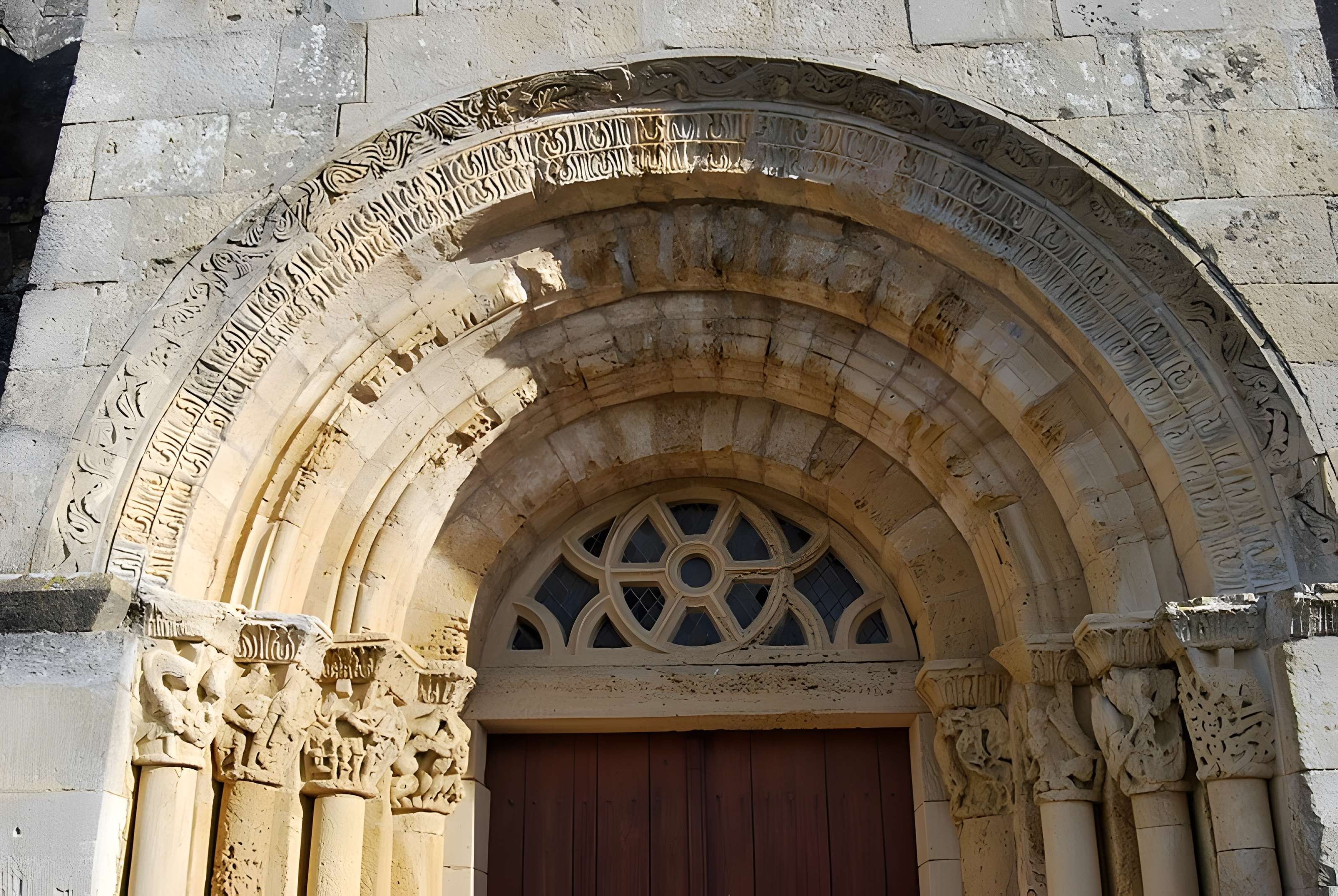 Église Saint-Vincent de Saint-Vincent-de-Pertignas