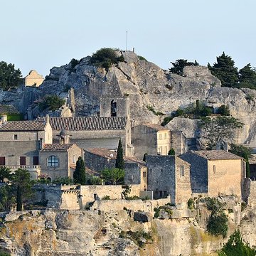 Église Saint-Vincent des Baux