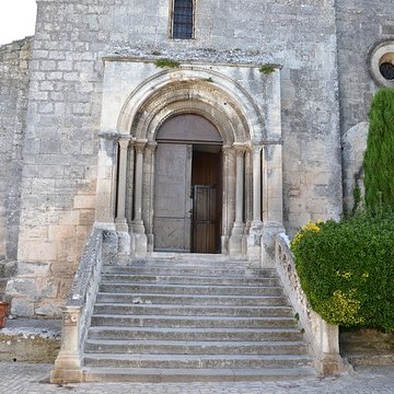 Église Saint-Vincent des Baux