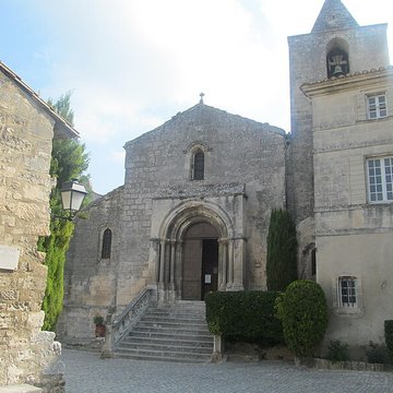 Église Saint-Vincent des Baux
