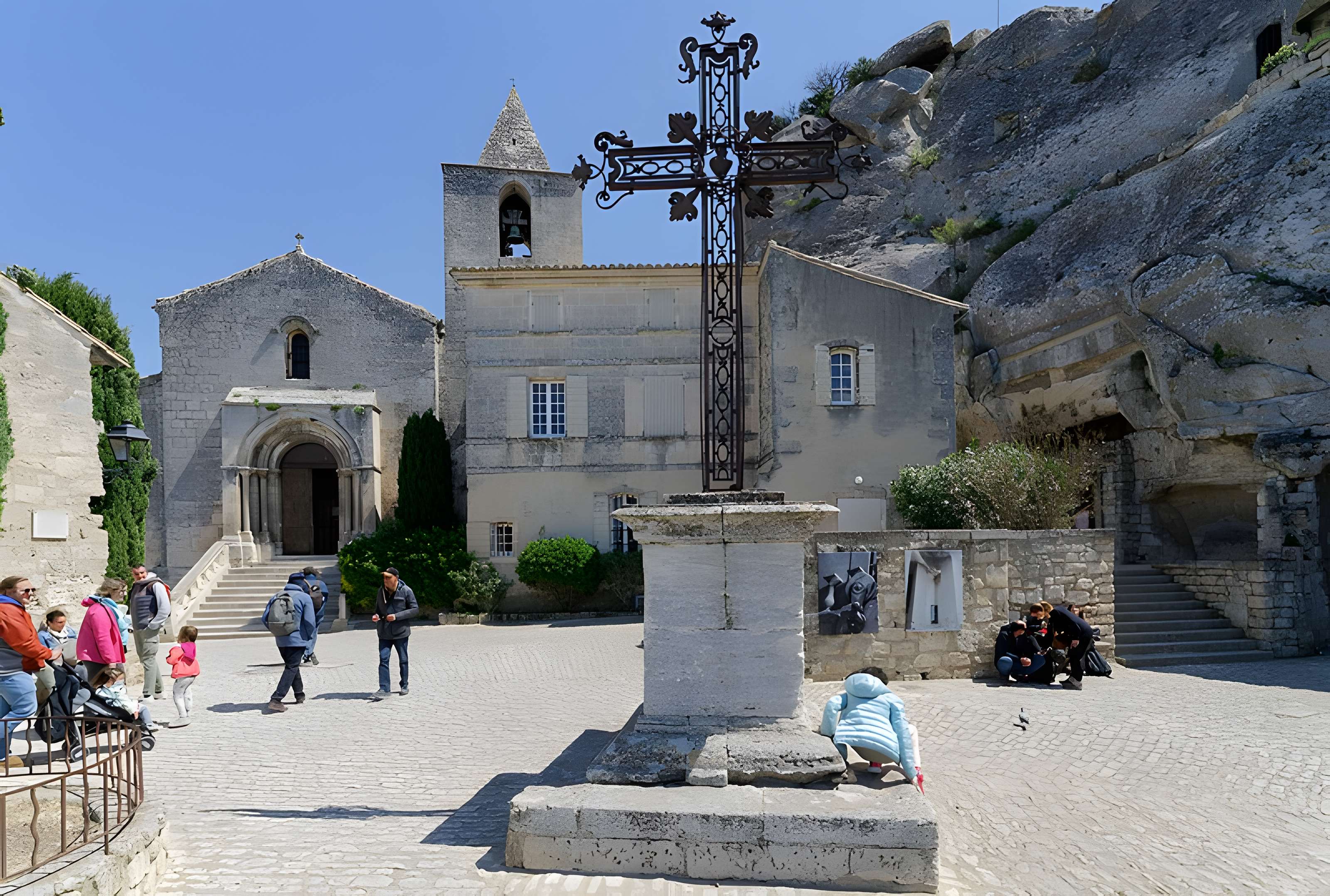 Église Saint-Vincent des Baux