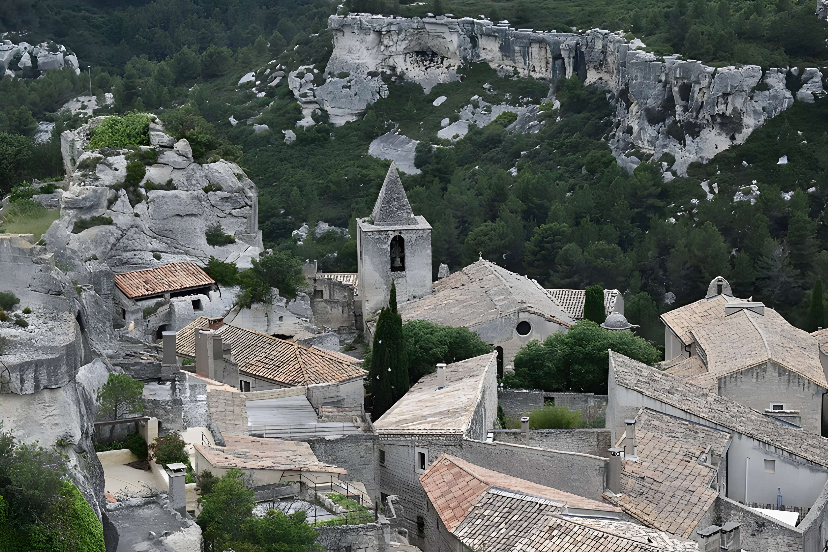 Église Saint-Vincent des Baux