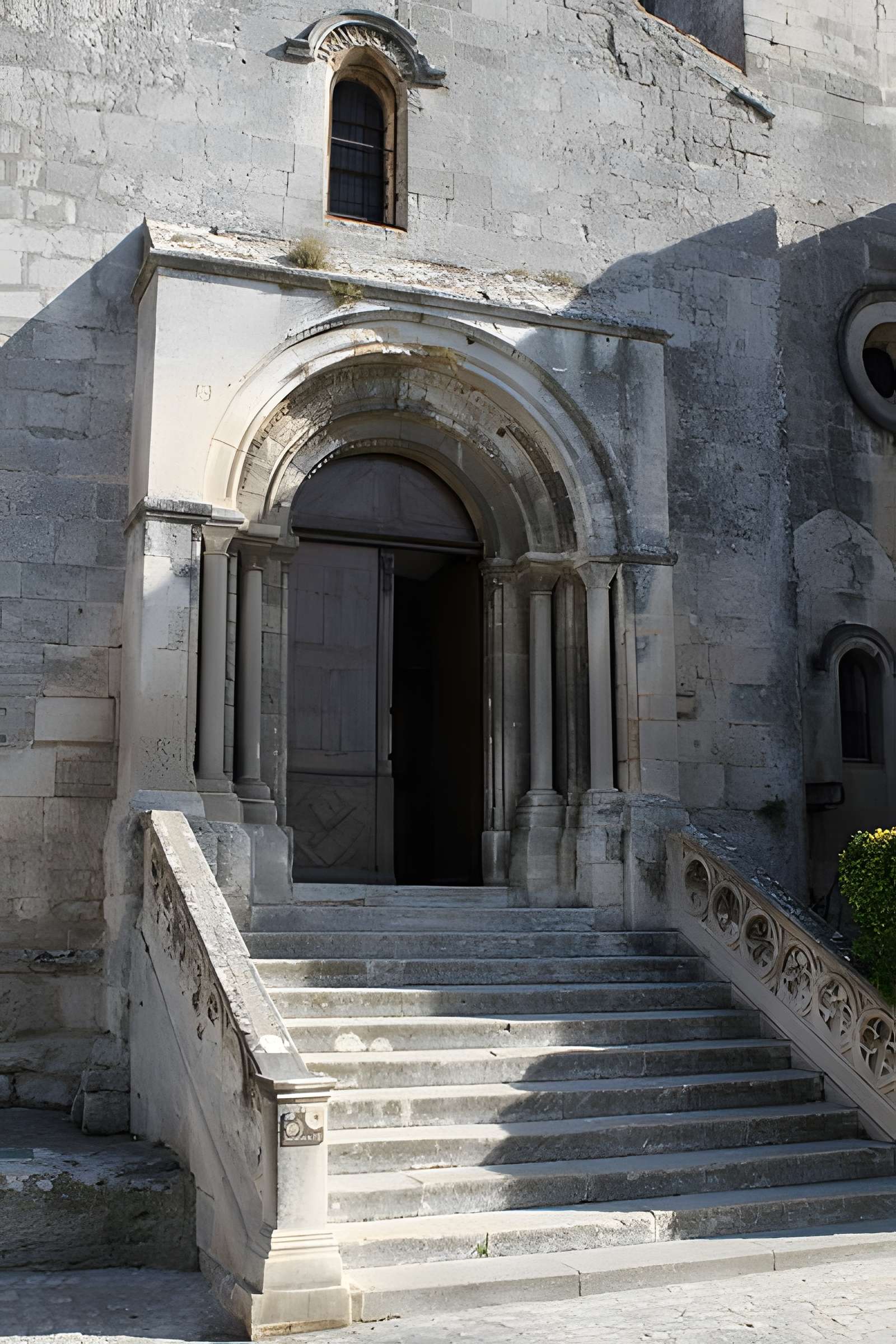 Église Saint-Vincent des Baux