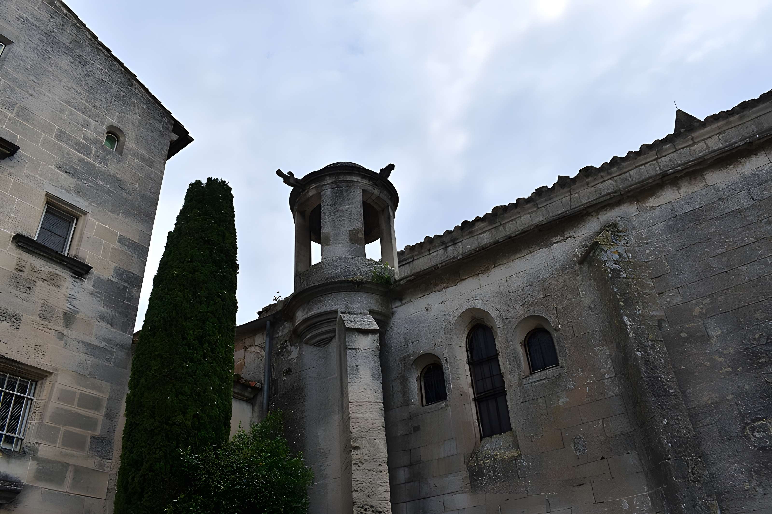 Église Saint-Vincent des Baux