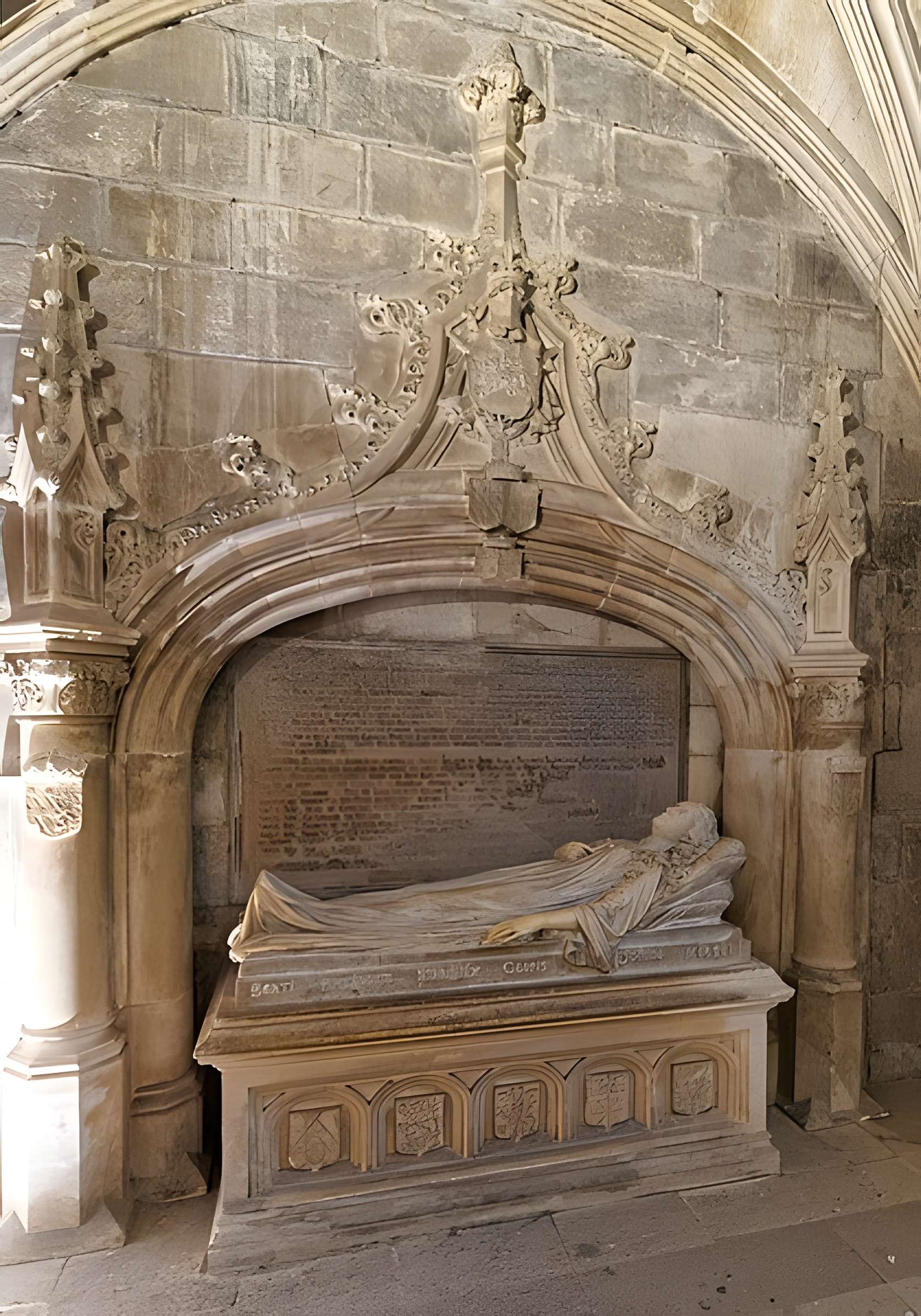 Église Saint-Vincent des Baux