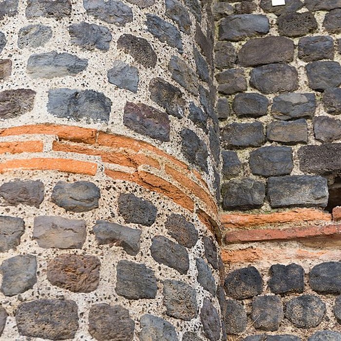 Photo de Temple de Vasso Galate murailles dites des Sarrasins