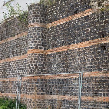 Temple de Vasso Galate murailles dites des Sarrasins