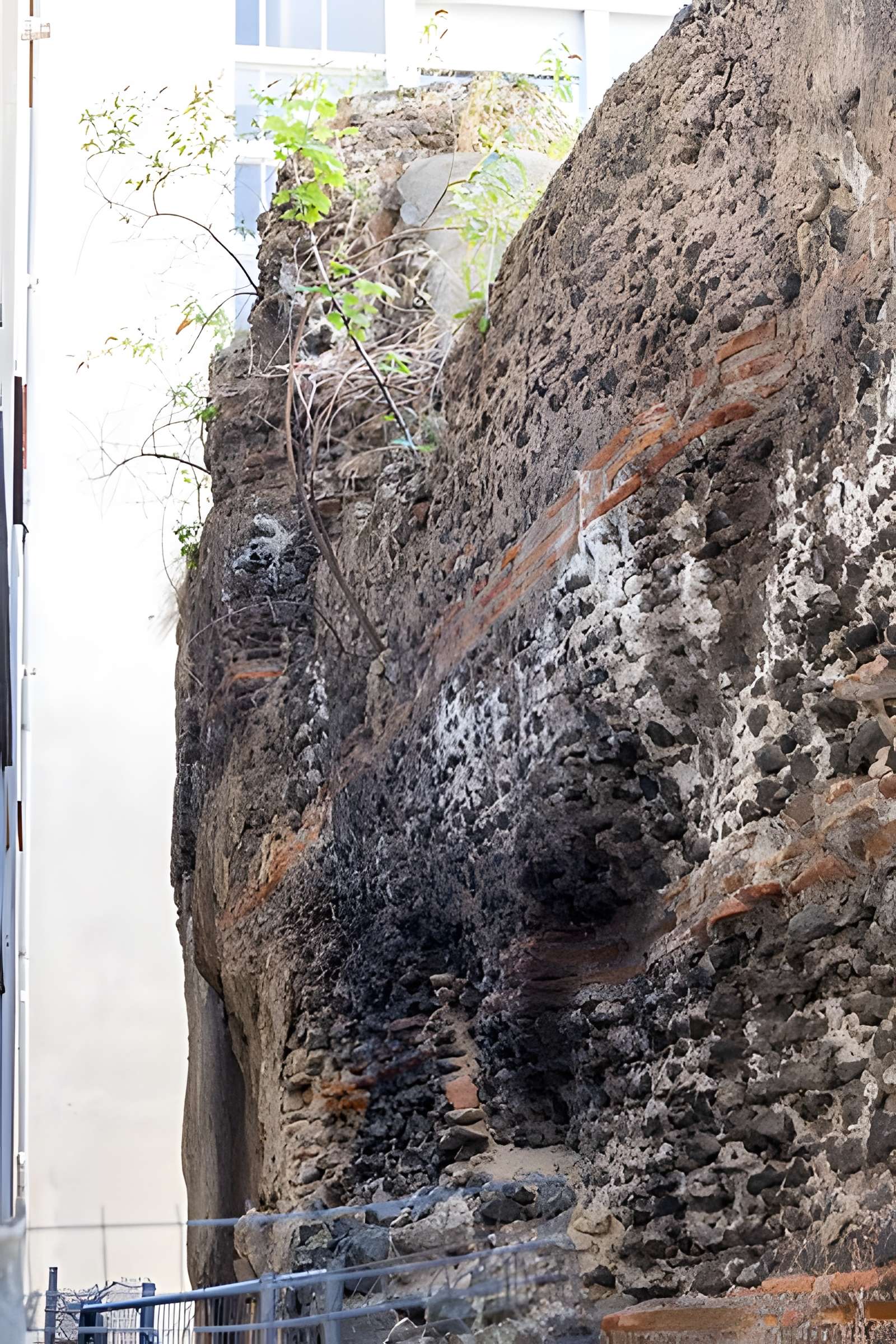 Temple de Vasso Galate (murailles dites des Sarrasins)