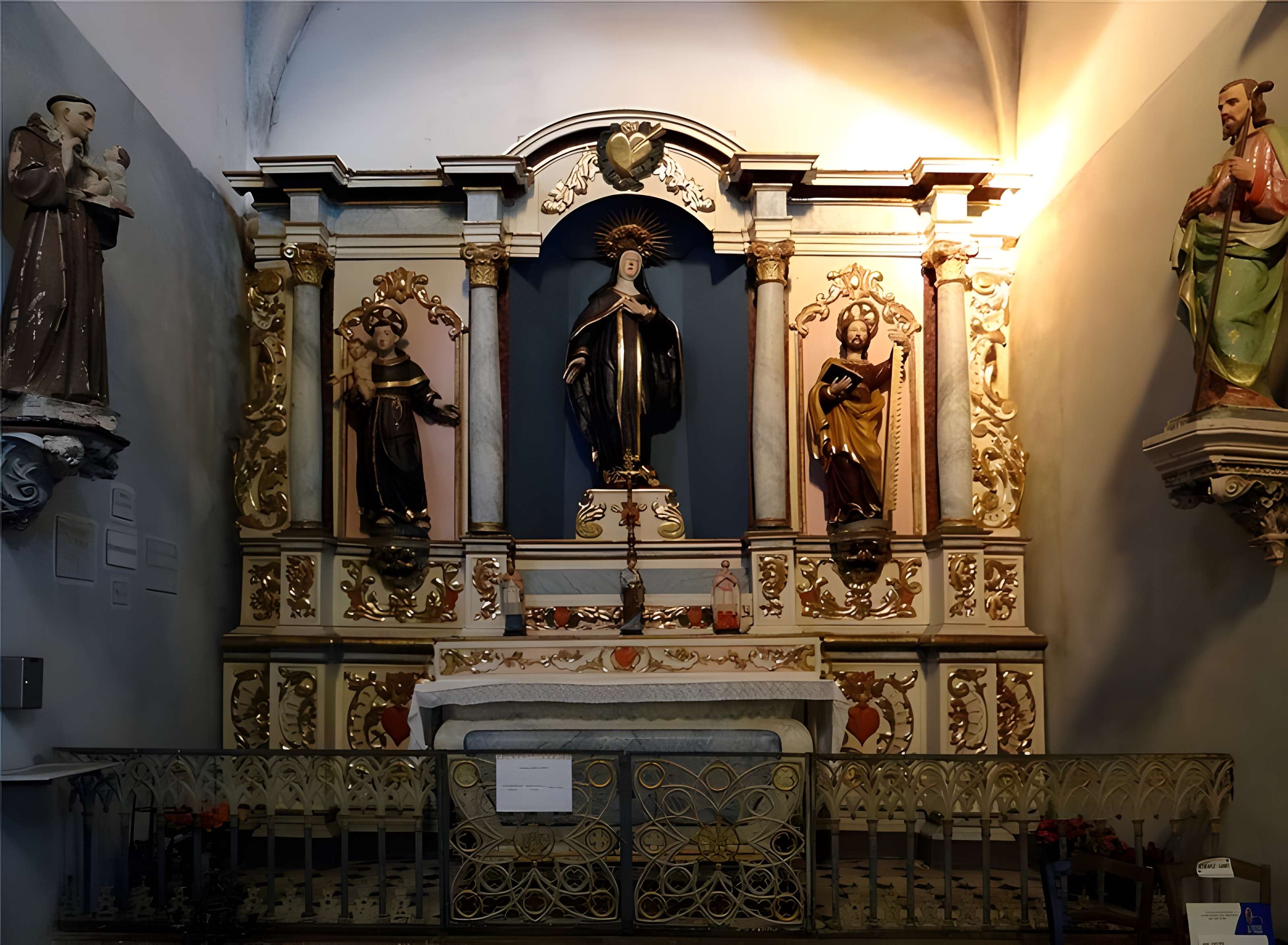 Église Saint-Vincent-d'En-Haut d'Eus