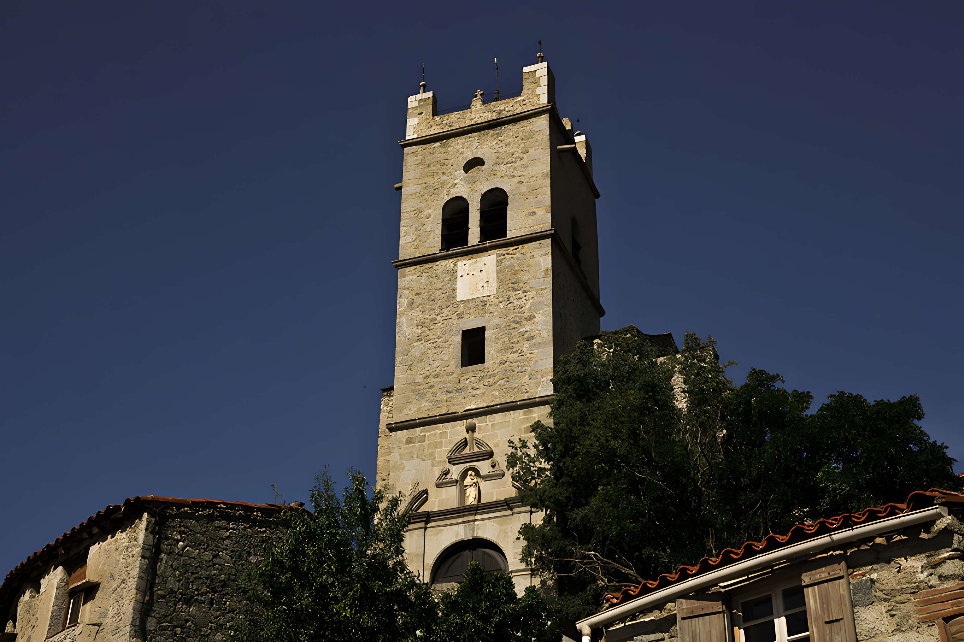 Église Saint-Vincent-d'En-Haut d'Eus