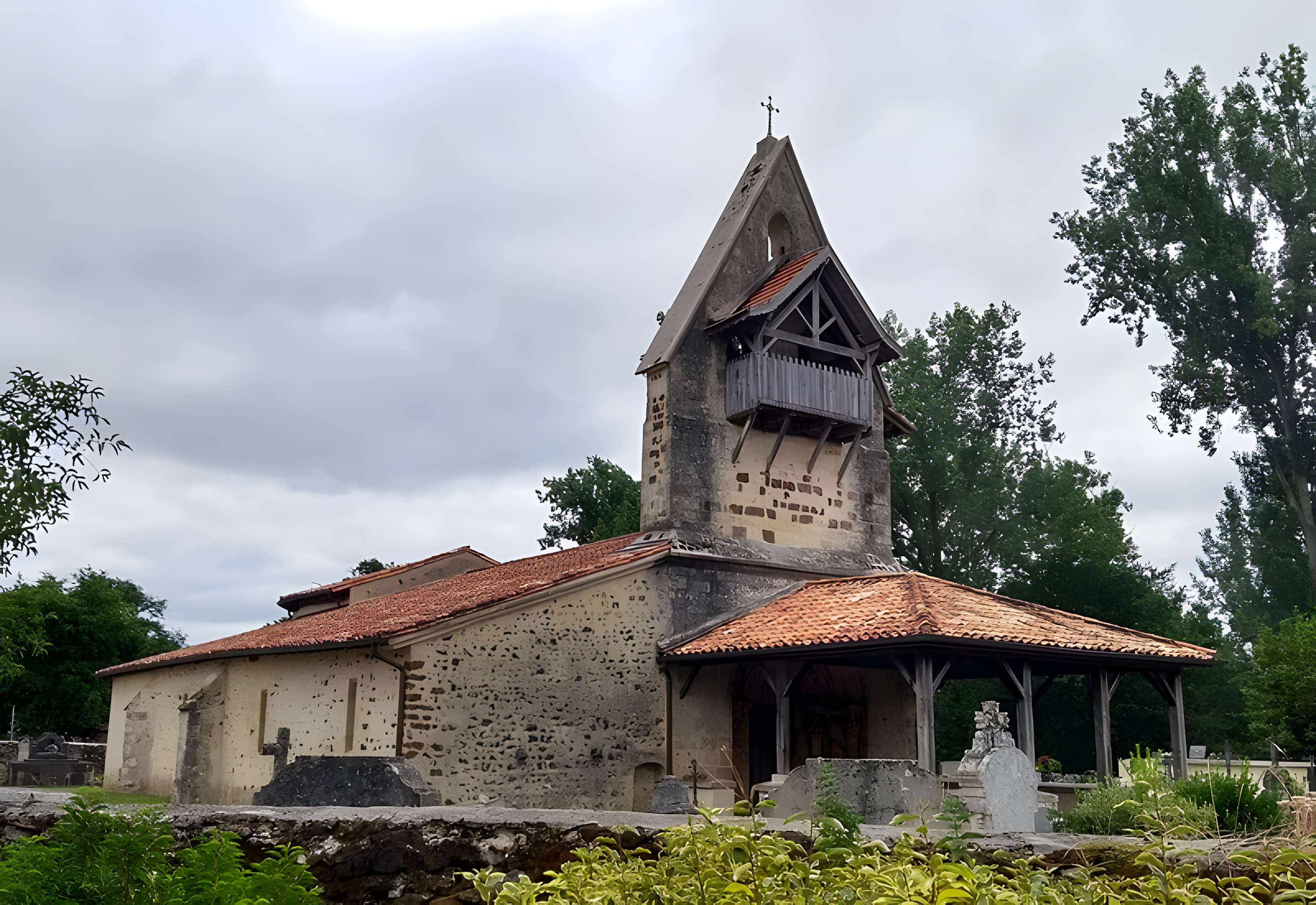 Église Saint-Vincent-de-Xaintes de Belhade
