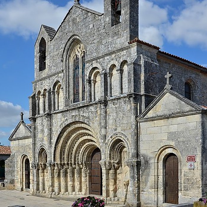 Photo de Église Saint-Vivien de Pons