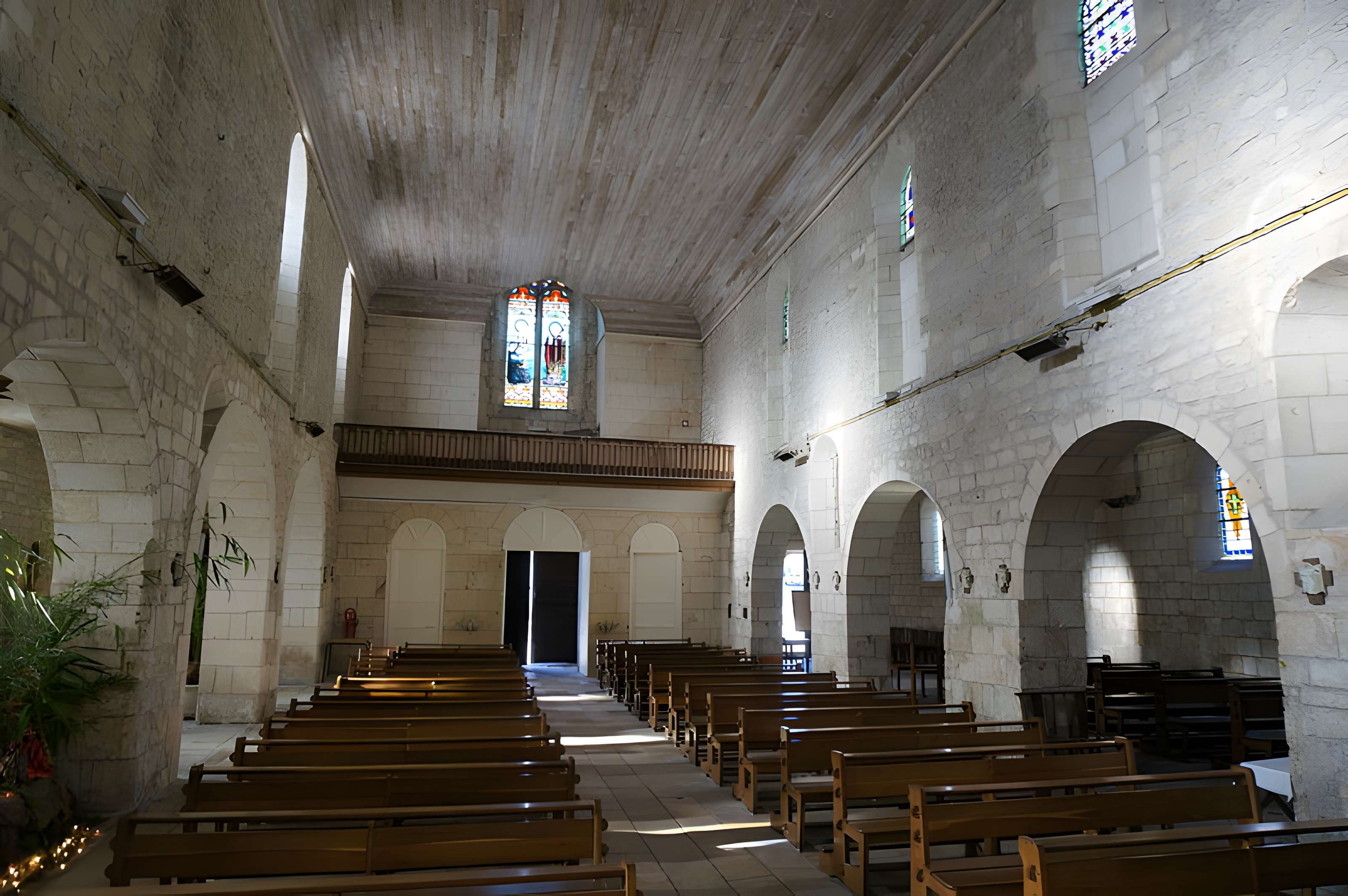 Église Saint-Vivien de Pons