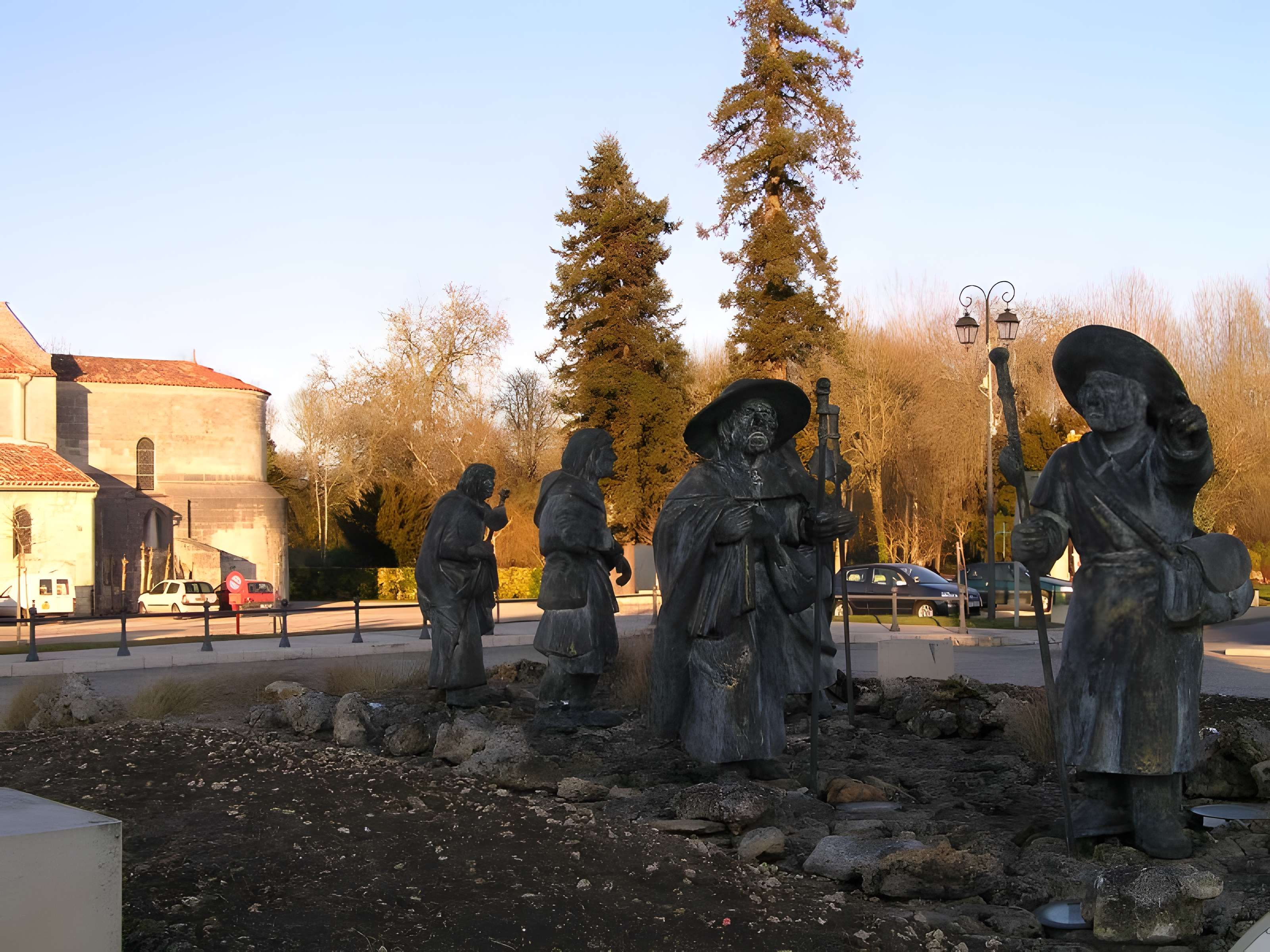 Église Saint-Vivien de Pons