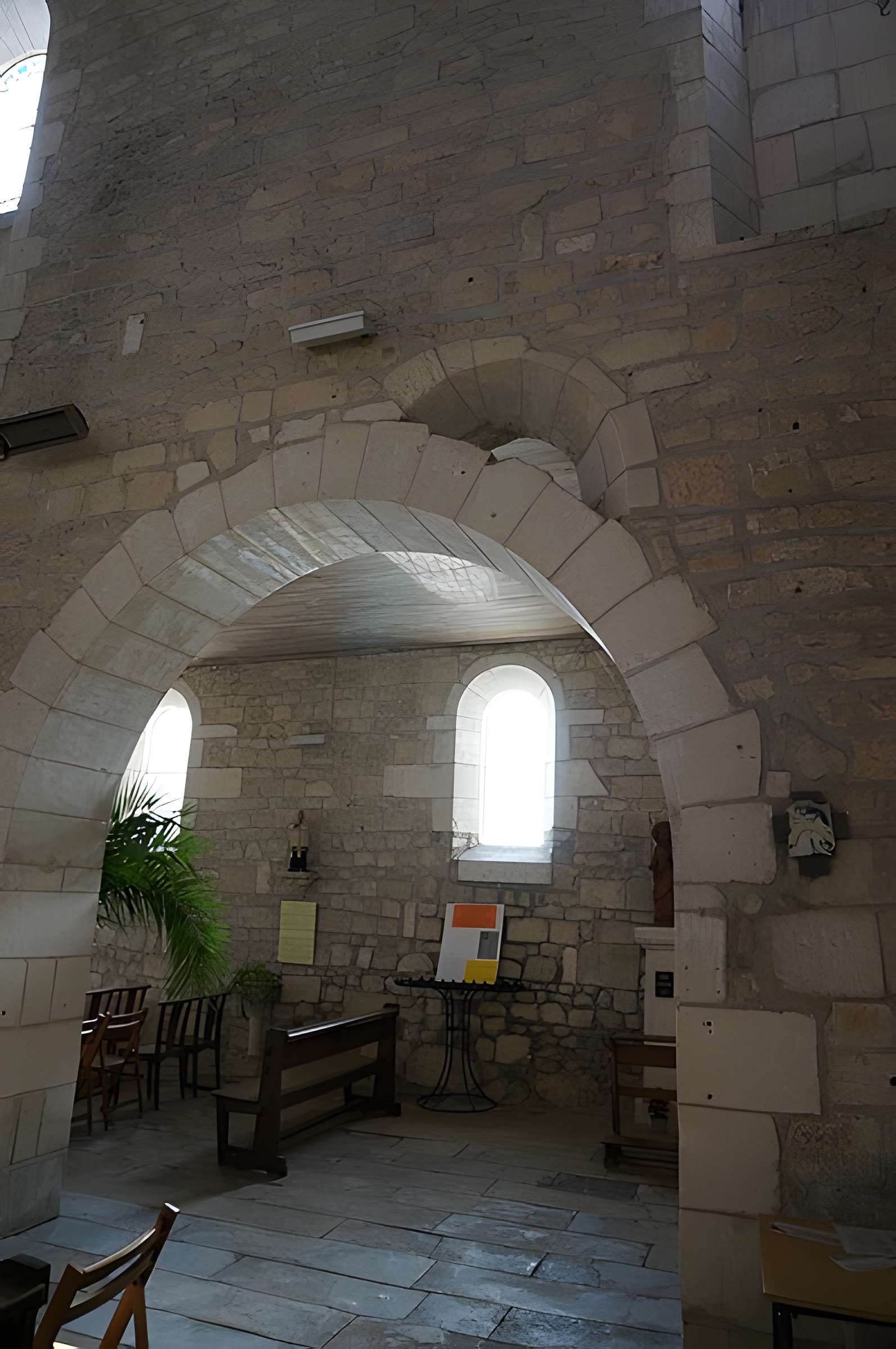 Église Saint-Vivien de Pons