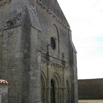Église Saint-Vivien de Vandré