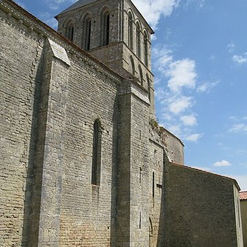 Église Saint-Vivien de Vandré
