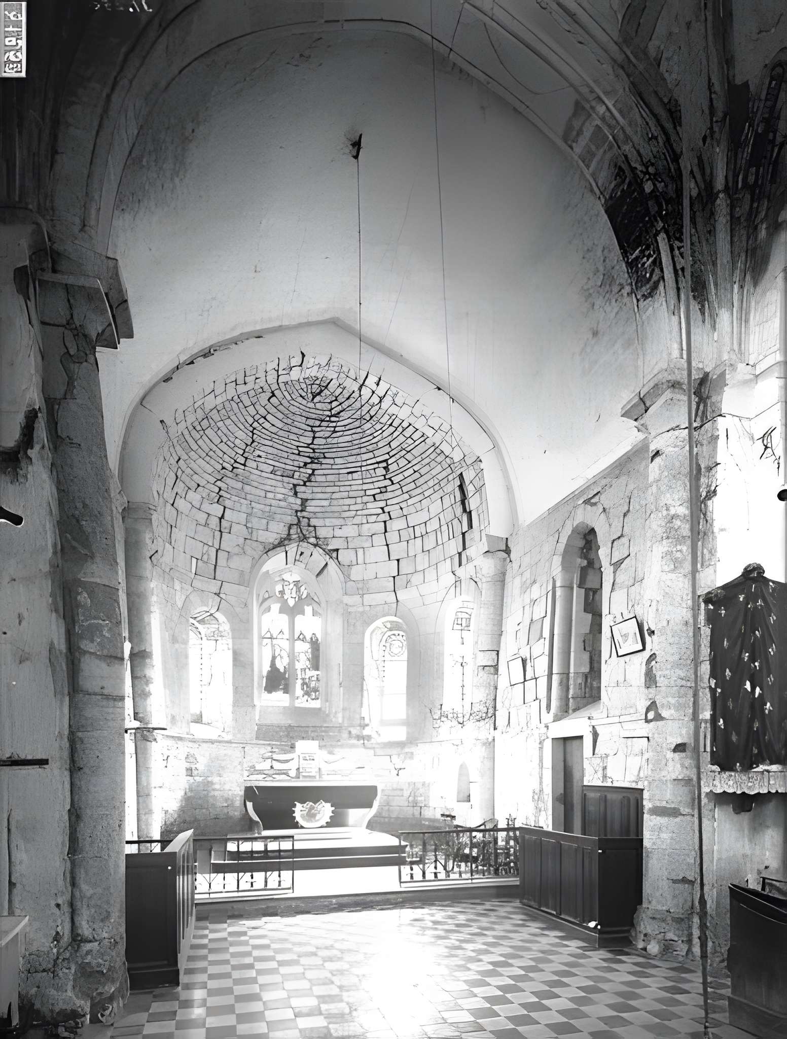 Église Saint-Vivien de Vandré