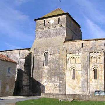 Église Saint-Vivien dÉcoyeux