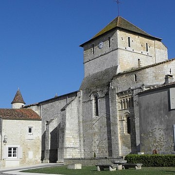 Église Saint-Vivien dÉcoyeux