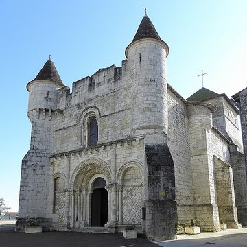 Église Saint-Vivien dÉcoyeux