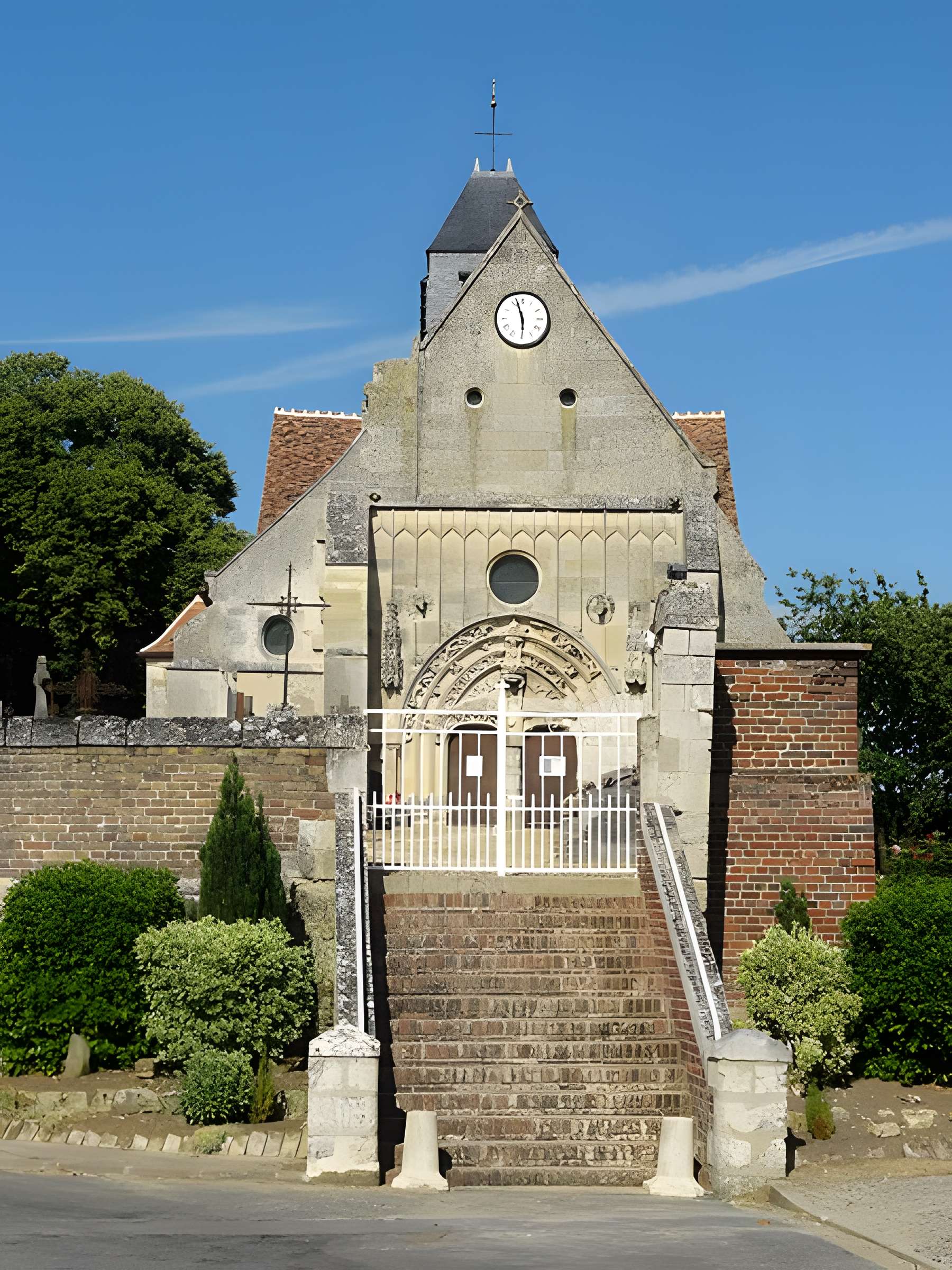 Église Saint-Wandrille de Rivecourt