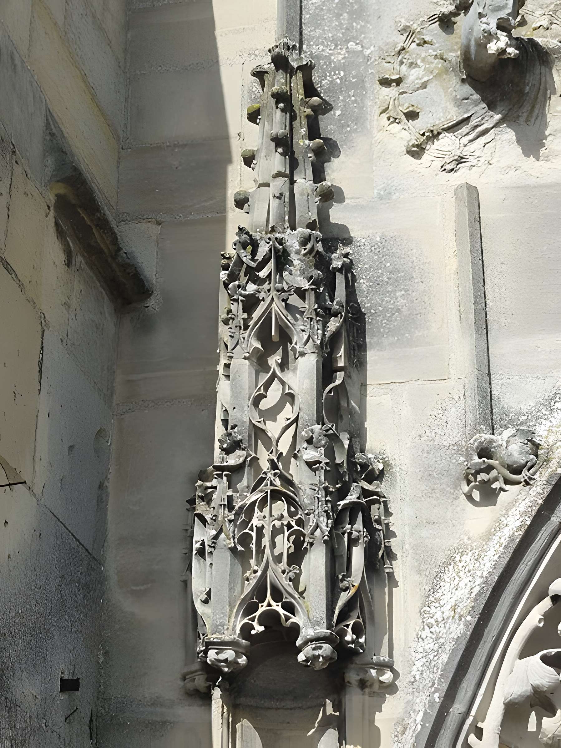 Église Saint-Wandrille de Rivecourt