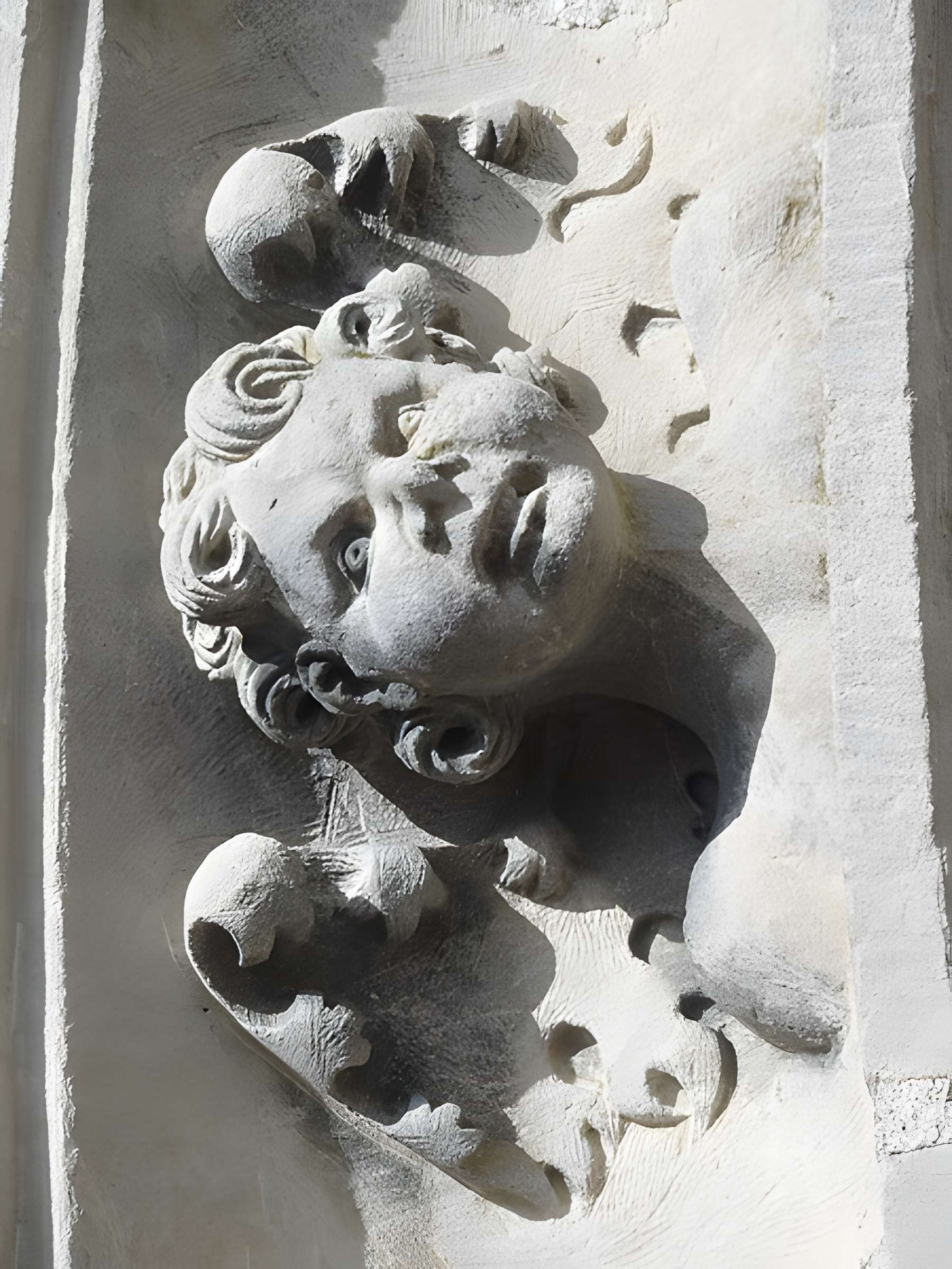 Église Saint-Wandrille de Rivecourt