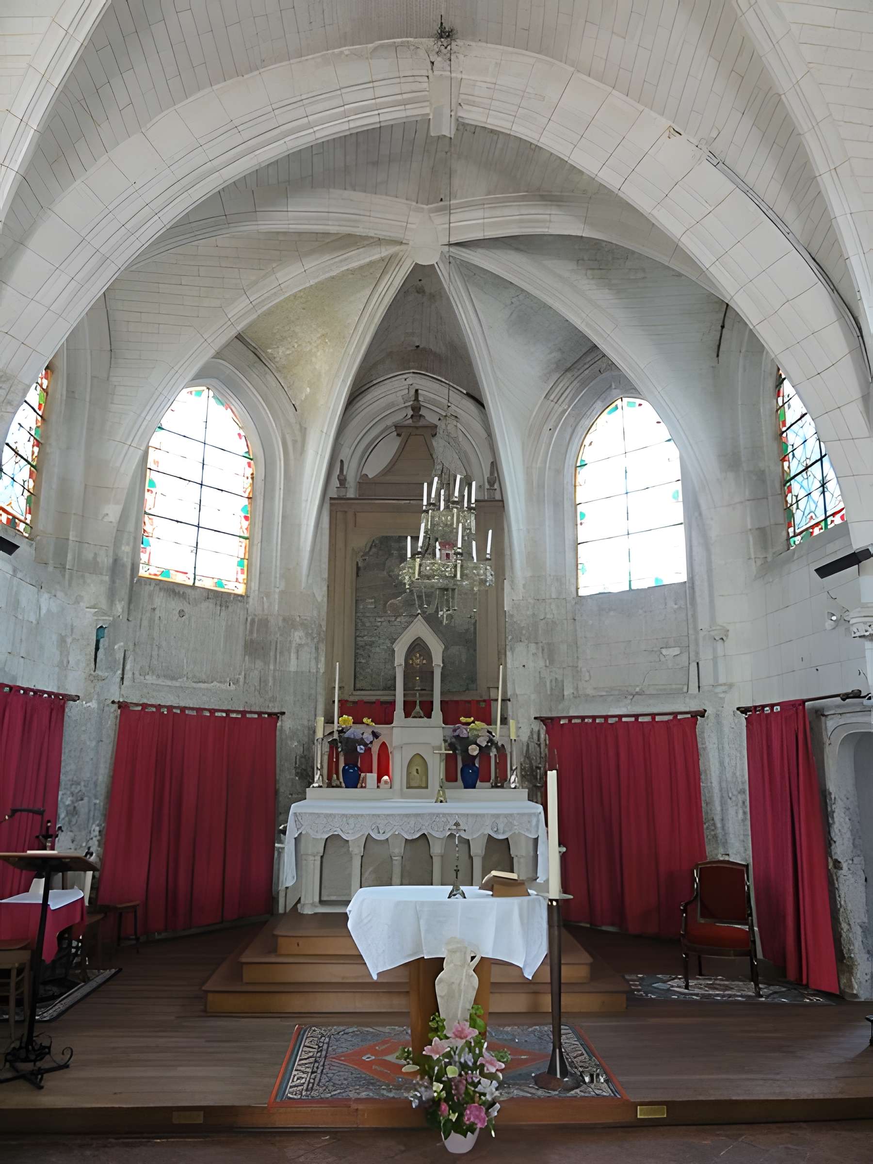 Église Saint-Wandrille de Rivecourt