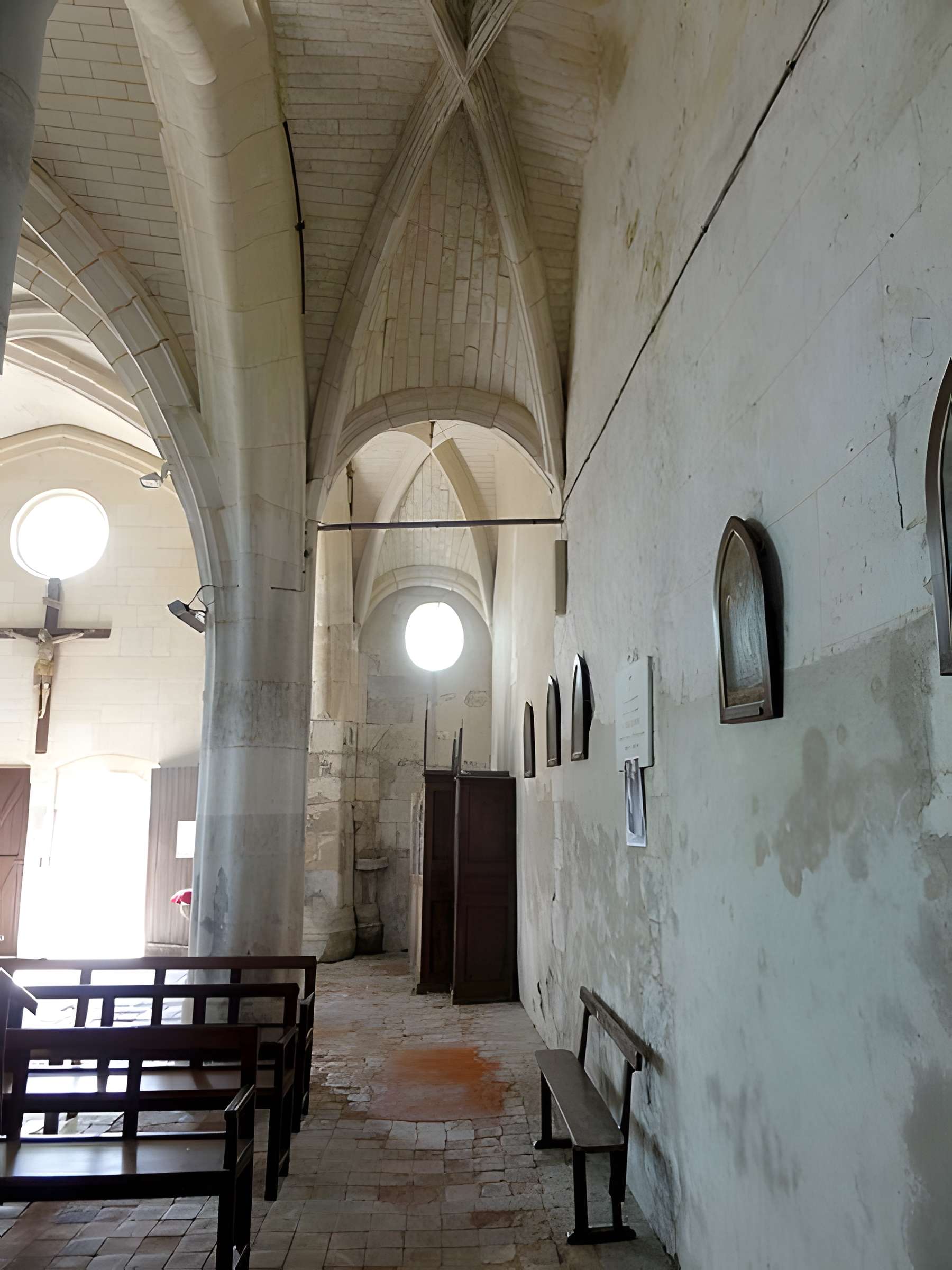 Église Saint-Wandrille de Rivecourt