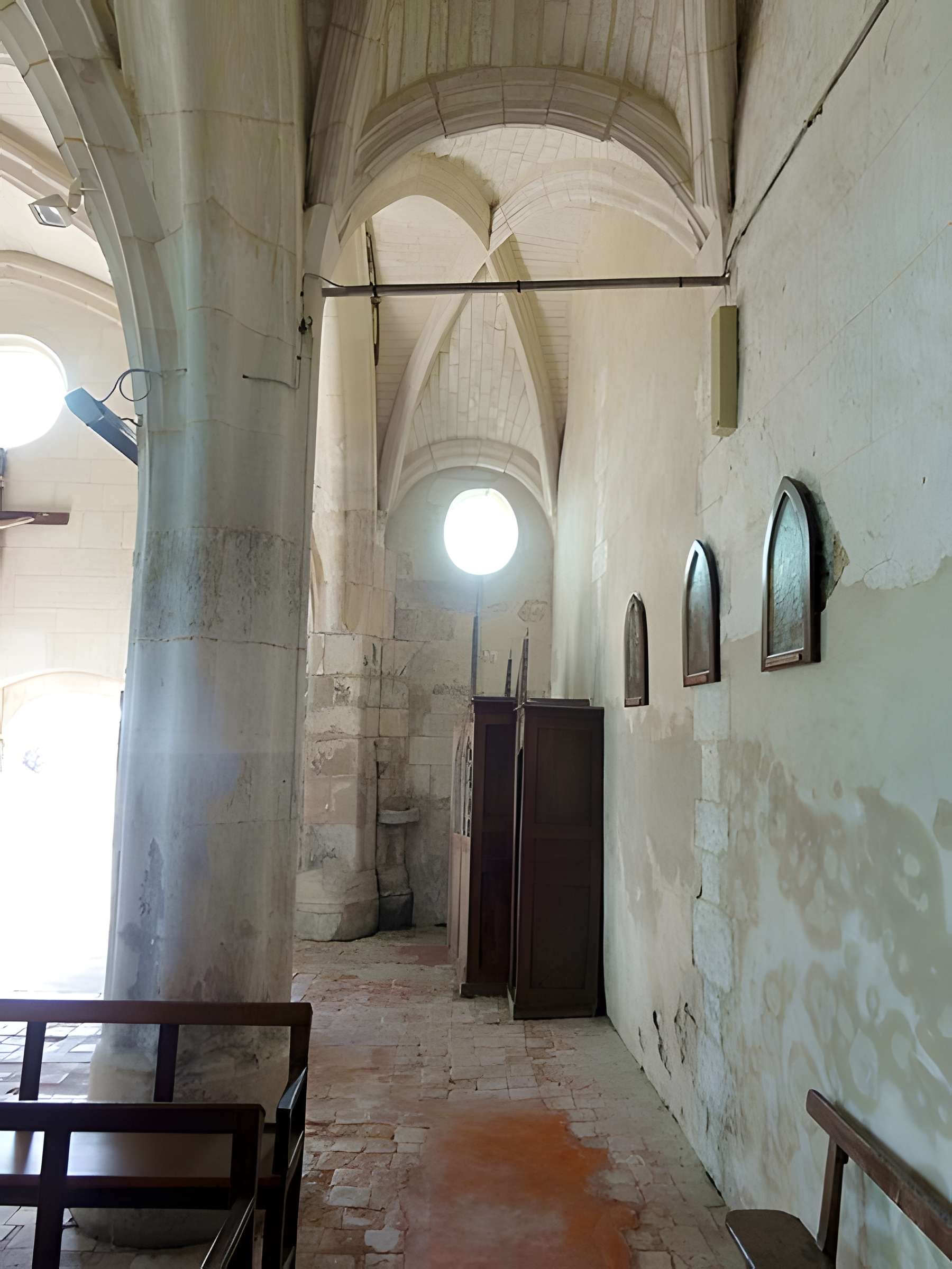 Église Saint-Wandrille de Rivecourt